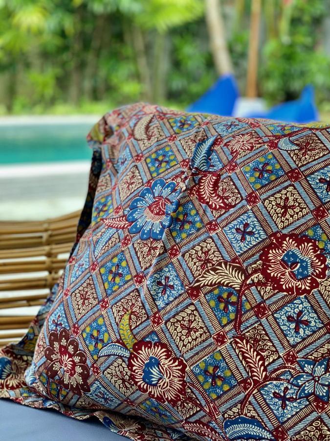 Villa Biru - 500M Batubelig Beach تْشانغو المظهر الخارجي الصورة